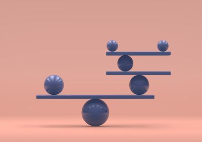 Image of balancing geometric spheres.